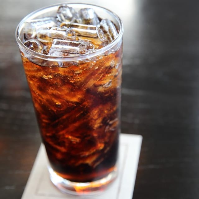 Cola.